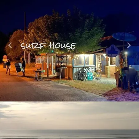 Zenzela Surf House *